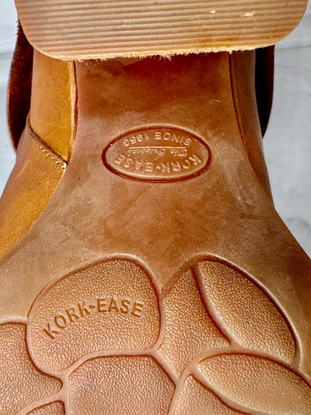 Kork-Ease Seri Leather Booties Brown Cognac Block Heel 9.5 Fall Favorite! - Picture 10 of 12